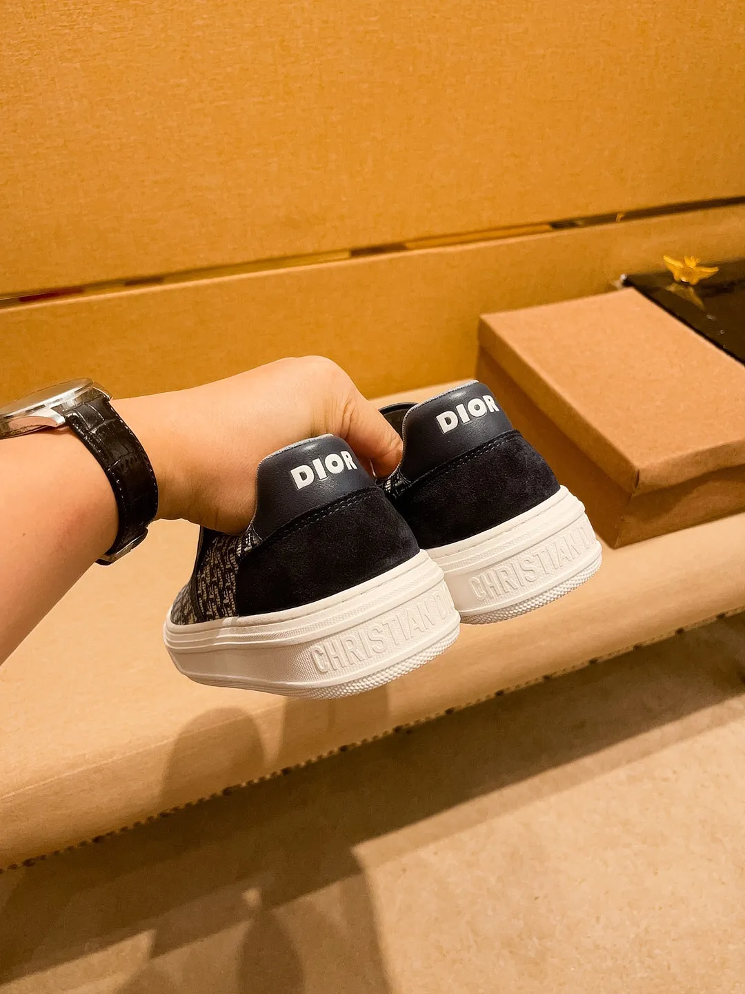 Men's shoes 💰 380💰👍【Dior】🔥🔝High-end brand of men's shoes official website 1:1 latest masterpiece: the upper is made of Italian official website original special technical cloth fabric 🔥original comfortable and breathable lining➕original designated non-slip outsole🔥making walking more convenient and comfortable! An exclusive new model, a stunning work, a beautiful 1:1 replica [color] compared to the official quality! Create a fashionable personality to set off your uniqueness! A must-have for trendy men! 🔥, sizes: 38-44. color:.     Multiple colors available🔥